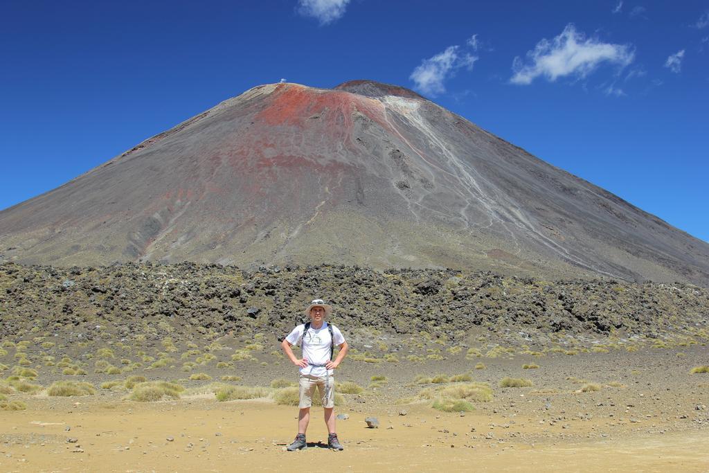 Bed and Breakfast Tongariro Adventures Kuratau Экстерьер фото