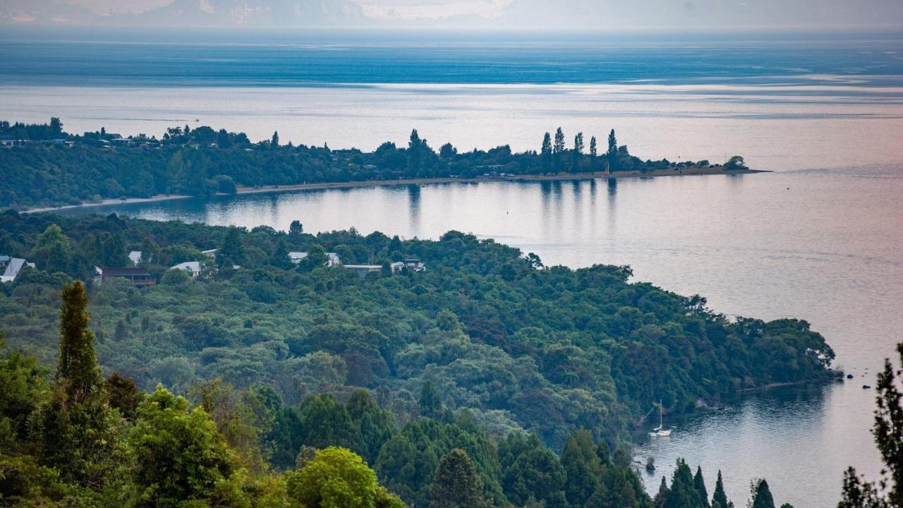 Bed and Breakfast Tongariro Adventures Kuratau Экстерьер фото